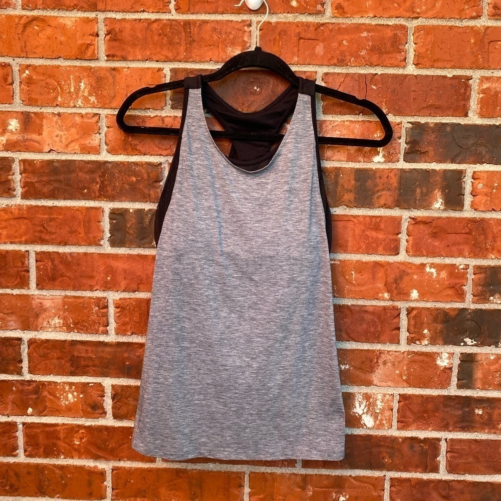 Athleta Womens Small Gray Black Mesh Split Back Racerback Shelf Bra Tank Top